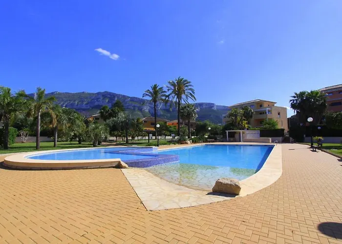 Lujoso Triplex Residencial Azahares By Costablancarent Denia